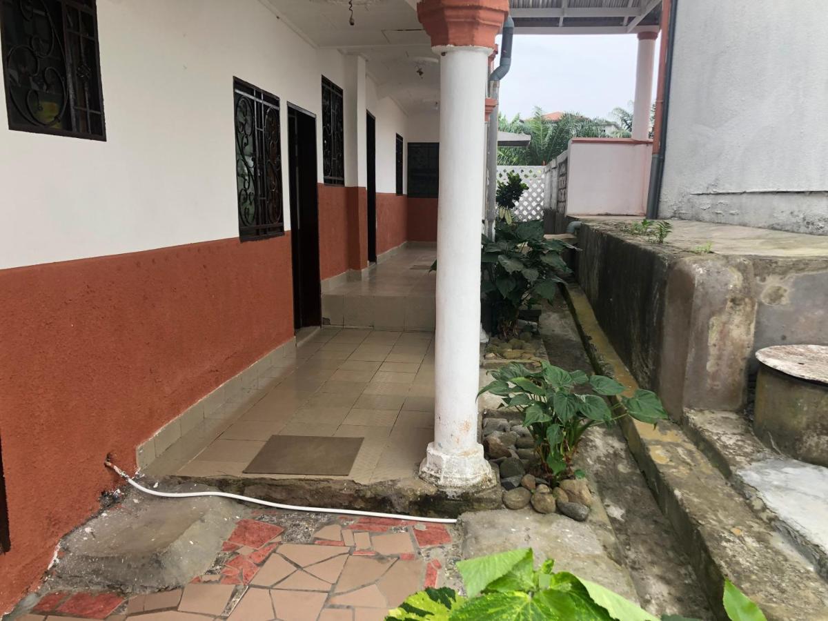 Hotel La Grace Kribi Buitenkant foto