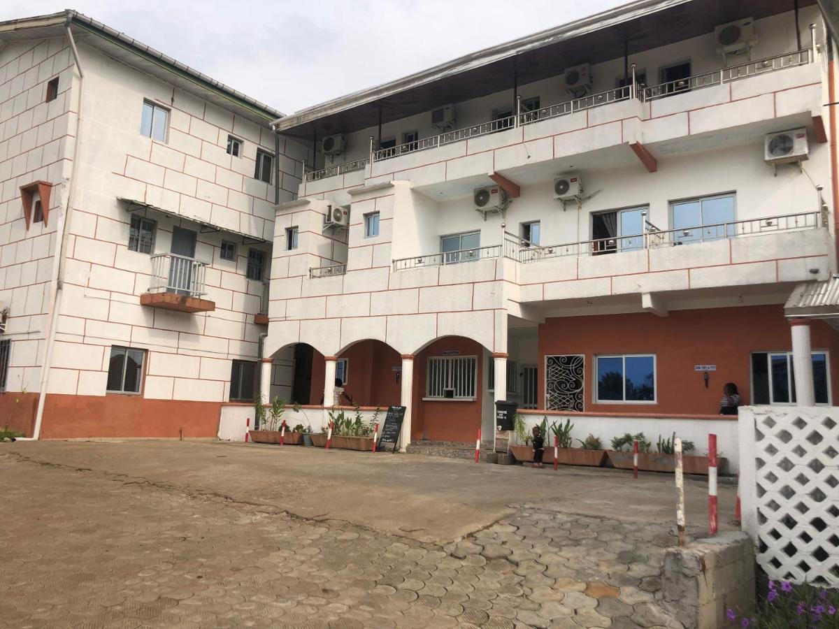 Hotel La Grace Kribi Buitenkant foto