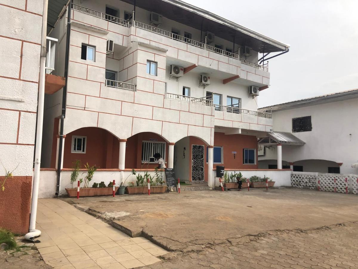 Hotel La Grace Kribi Buitenkant foto