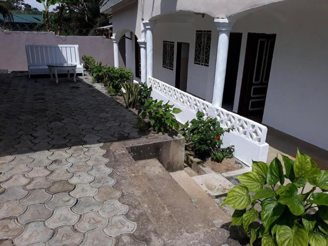 Hotel La Grace Kribi Buitenkant foto